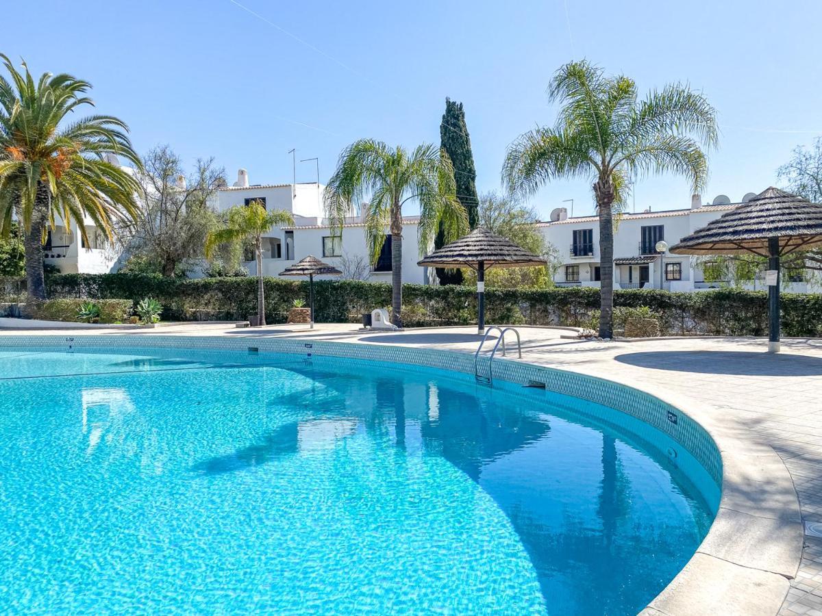 Seaside Retreat With Pool, Ac, And Fast Wi-Fi Lejlighed Albufeira Eksteriør billede