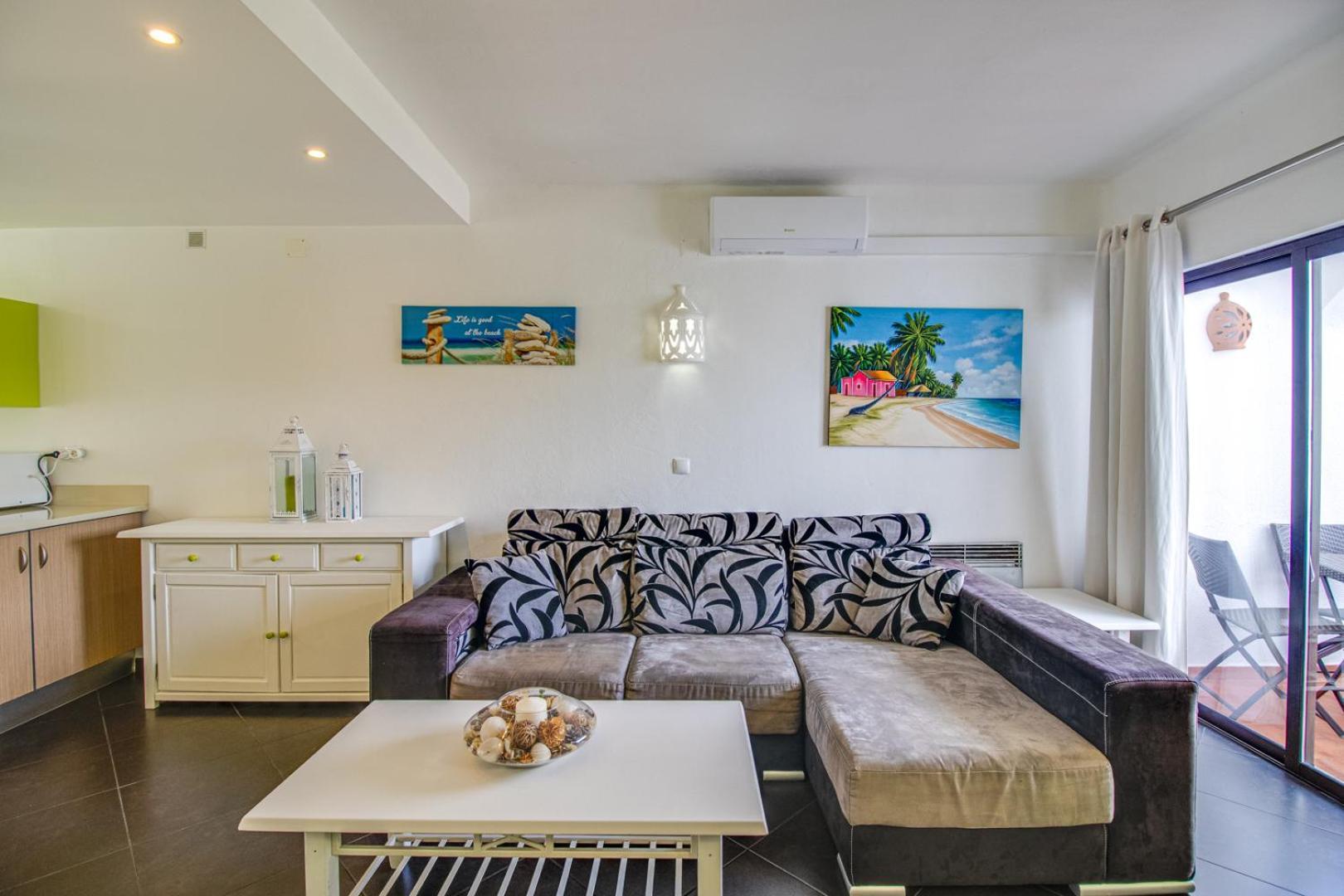 Seaside Retreat With Pool, Ac, And Fast Wi-Fi Lejlighed Albufeira Eksteriør billede